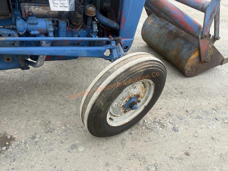 1960-ford-600-image-26