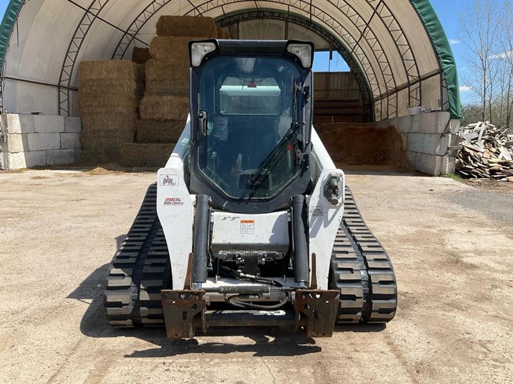 2021-bobcat-t870-image-8