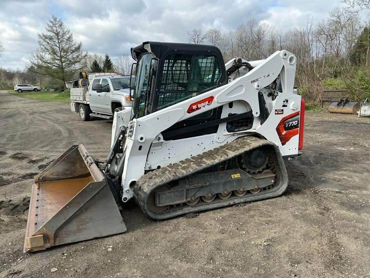 2024-bobcat-t770-image-1