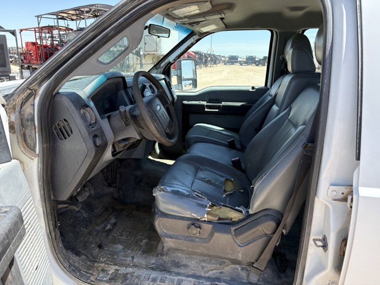 2011-ford-f250-image-6