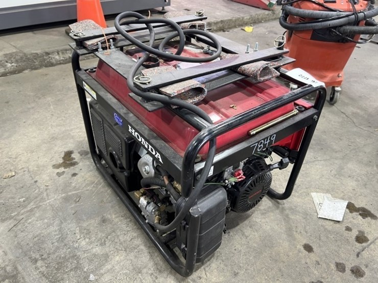 honda-em6500sx-image-2