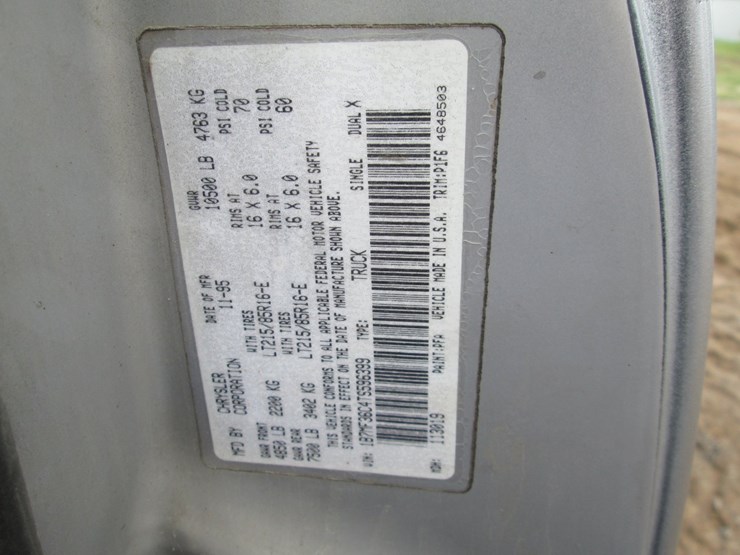 1996-dodge-3500-image-44