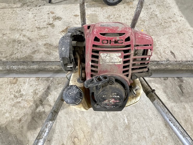 #5031-•-honda-powered-power-screed-image-10