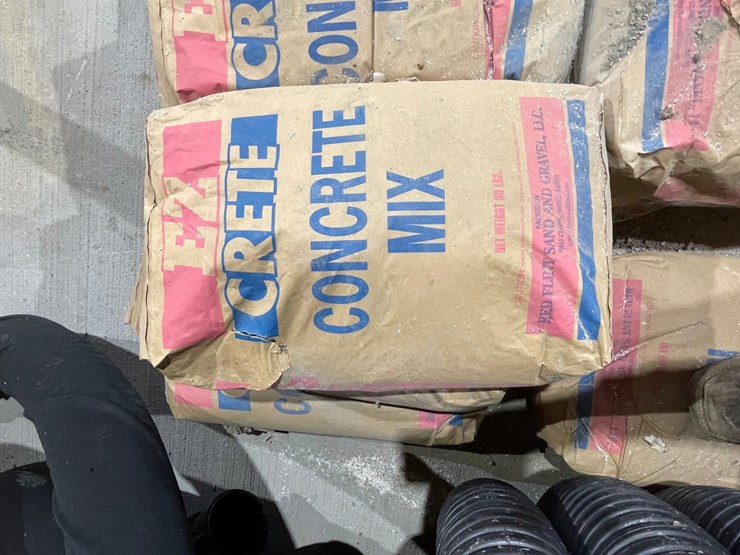 #5035-•-(10)-bags-of-ez-crete-concrete-mix-image-5