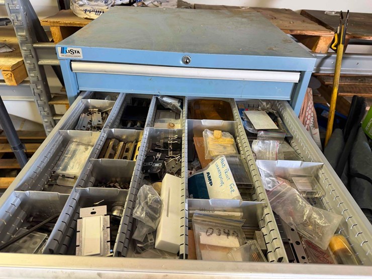 metal-drawer-cabinet-w/-misc.-hardware-image-5