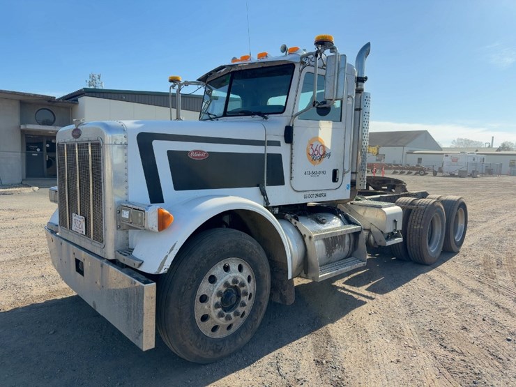 2007-peterbilt-378-image-1