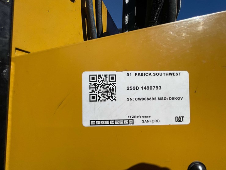 caterpillar-216b-image-27