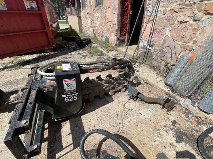#7158-•-bradco-625-trencher-image-7