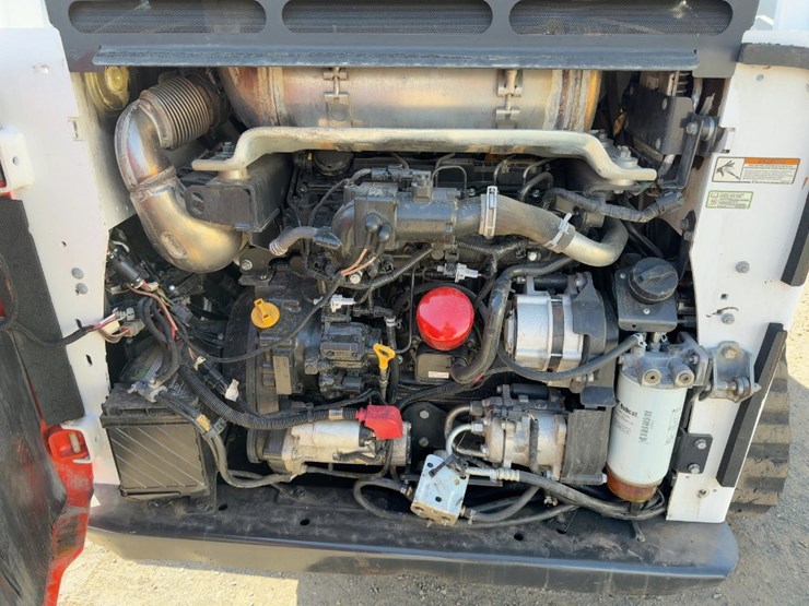 2020-bobcat-t870-image-18