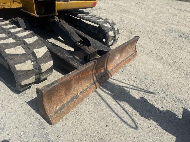 caterpillar-305e2-image-33