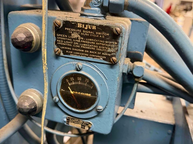 v&o-super-15-ton-vertical-stamping-press-image-9
