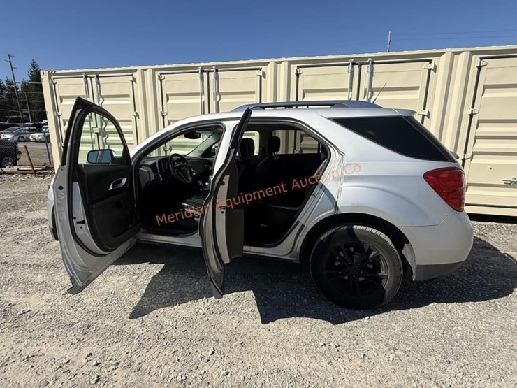 2010-chevrolet-equinox-lt-image-23