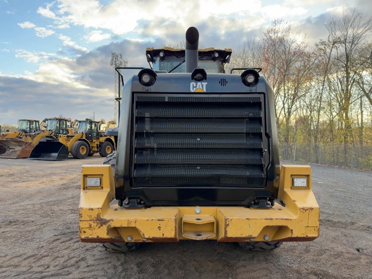 2019-caterpillar-950m-image-4