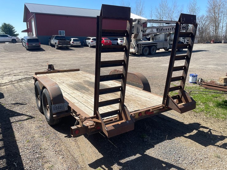 #109-•-2004-contrail-16'-trailer-with-flip-up-ramps-(has-wi-title)-image-7