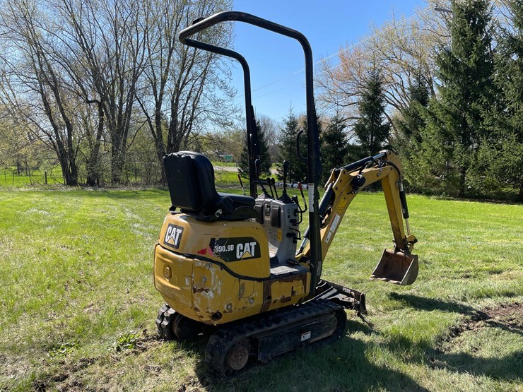 #7149-•-caterpillar-300.9v-mini-excavator-image-5