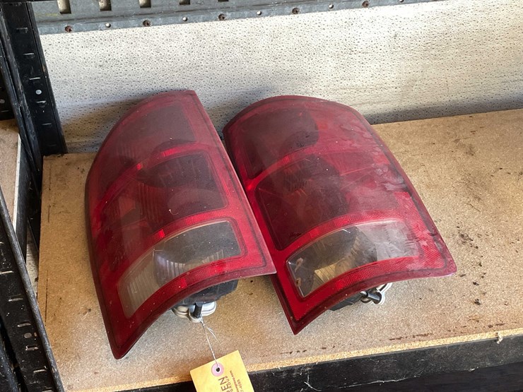 2003-dodge-2500-image-1