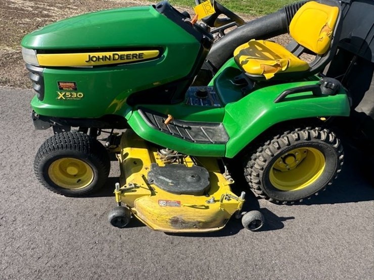 john-deere-x530-image-11