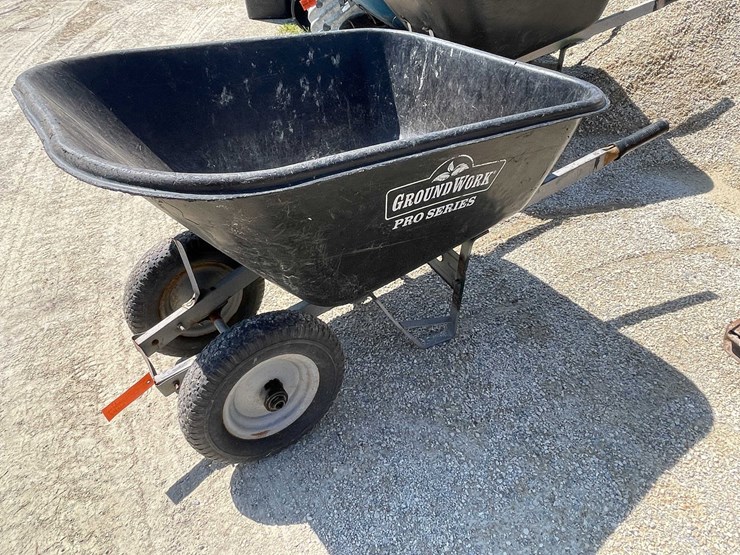 #7461-•-(2)-wheel-barrows-image-2