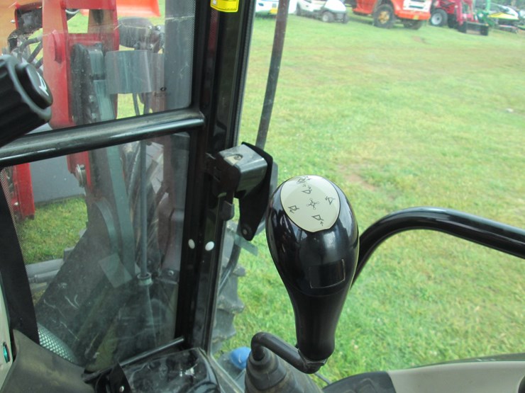 2018-massey-ferguson-4709-image-45