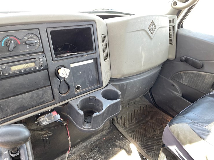 2010-international-4300-sba-image-79