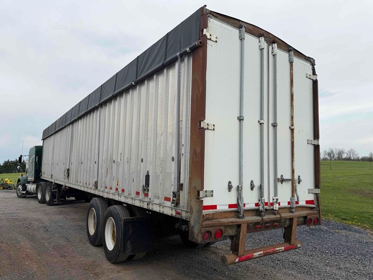 1992-dorsey-walking-floor-image-2