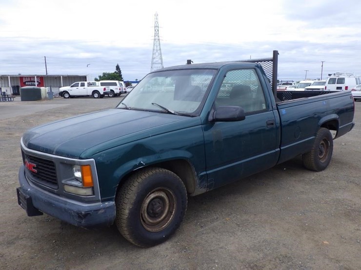 1995-gmc-1500-image-1