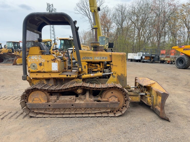 1984-deere-450d-image-6