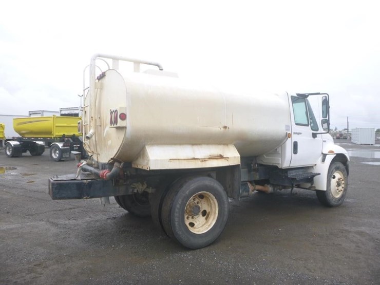 2012-international-durastar-4300-image-3