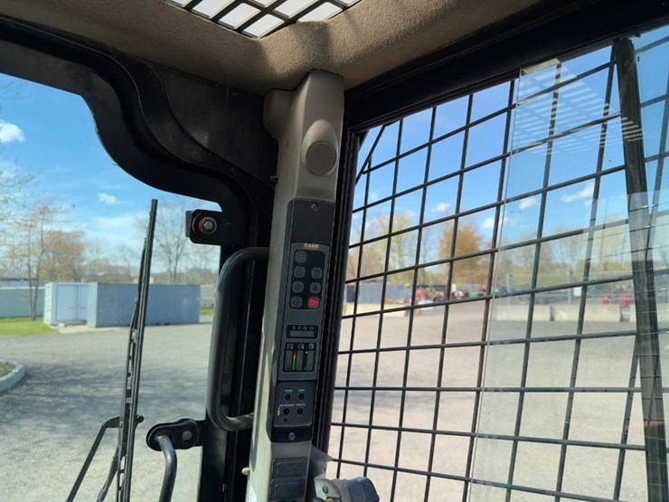 2013-case-sv250-image-21