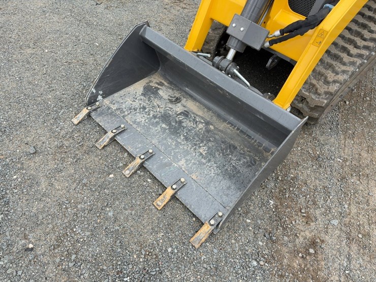 2025-new-holland-c314-image-9