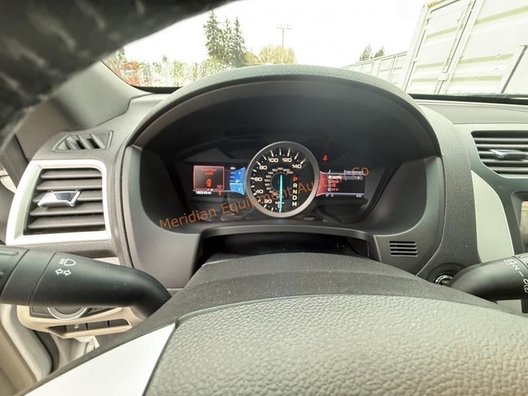 ford-explorer-limited-image-58