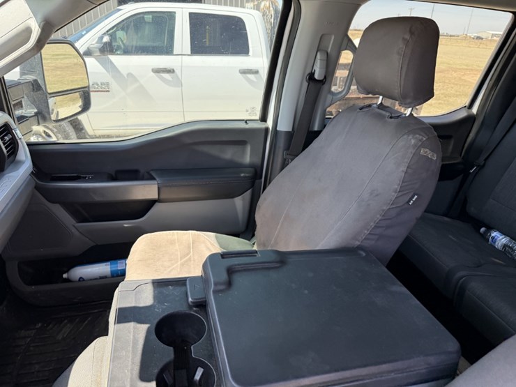 2023-ford-f250-image-14