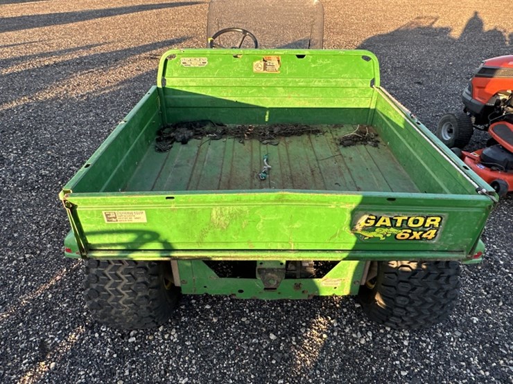 john-deere-gator-image-6