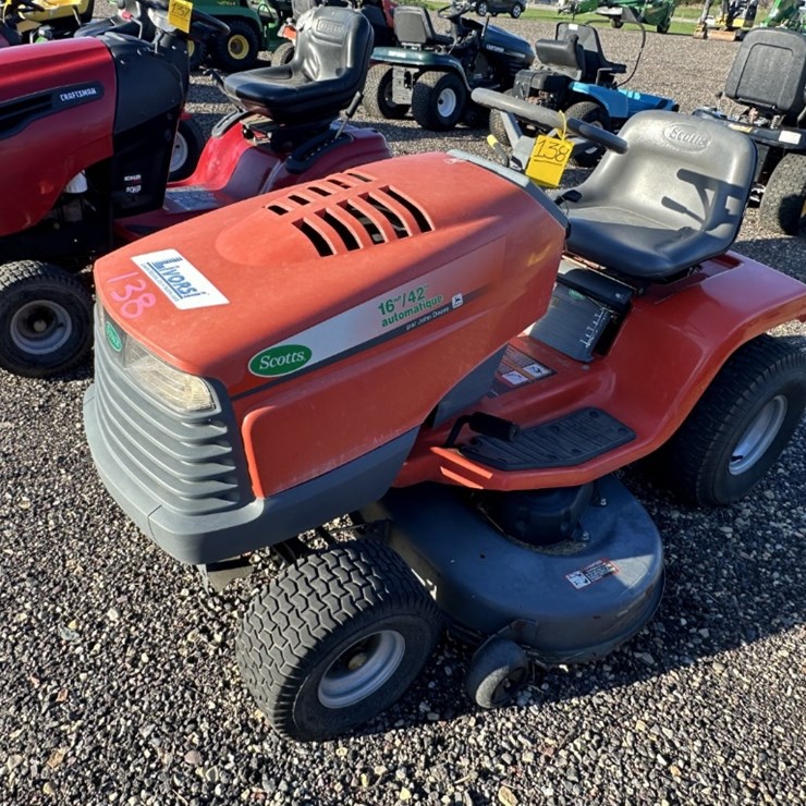 John Deere Canadian 164