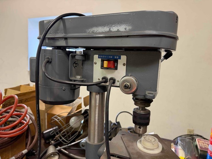 champion-5-speed-drill-press-image-4
