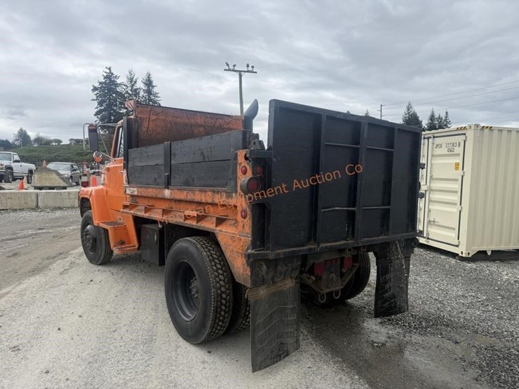 1988-ford-ln8000-image-5