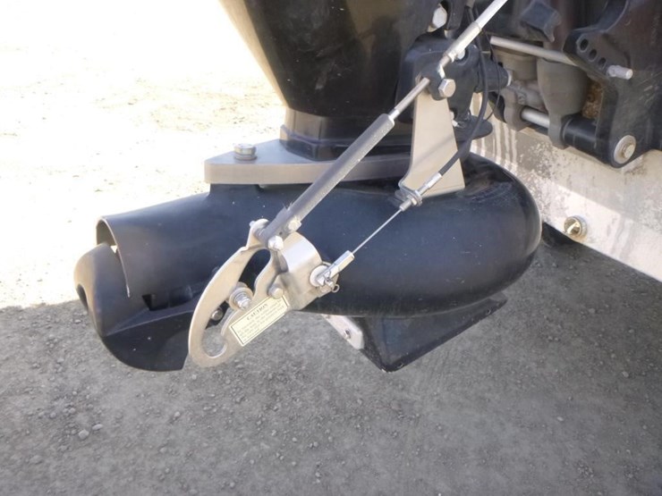 2002-klamath-aluminum-boat-&-trailer-image-24