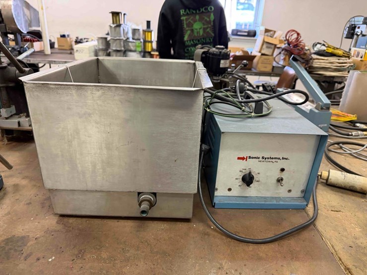 ultrasonic-cleaner-image-1