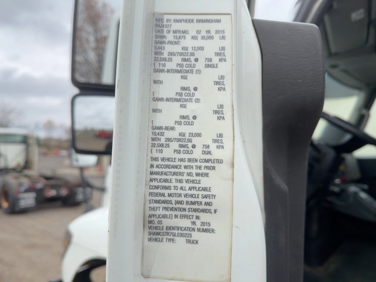 2016-international-7400-image-29