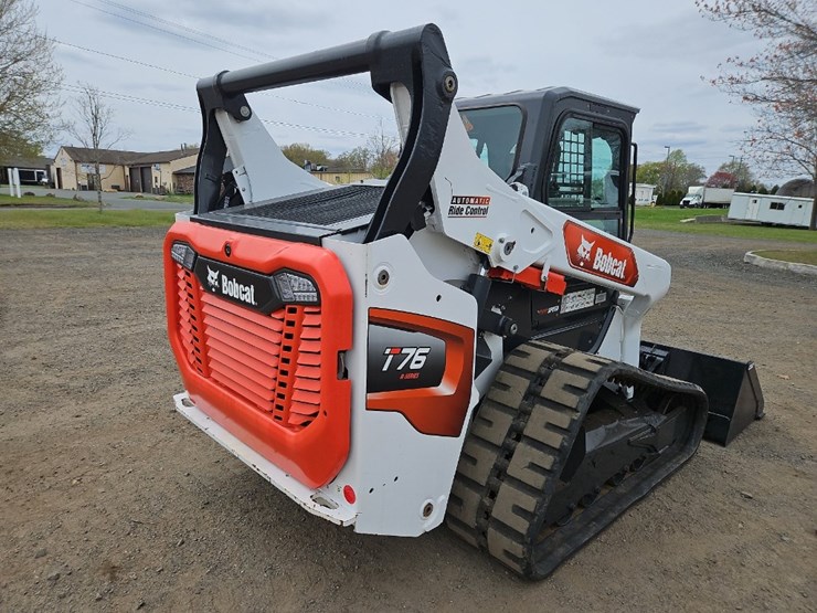 2023-bobcat-t76-image-5
