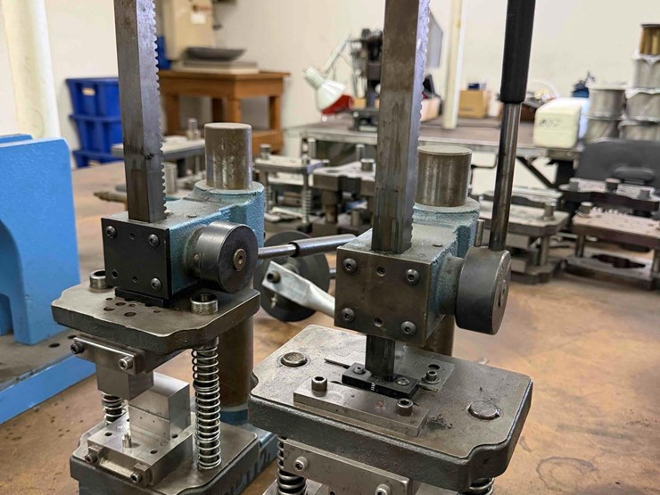 janesville-tool-hand-press(2)-image-1
