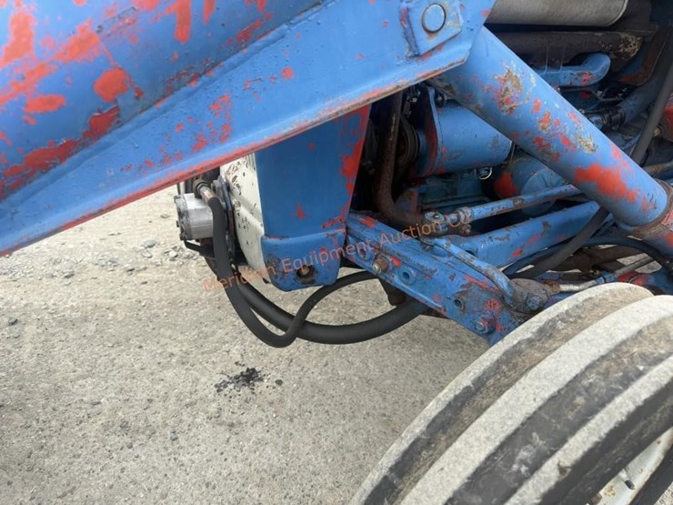 1960-ford-600-image-13