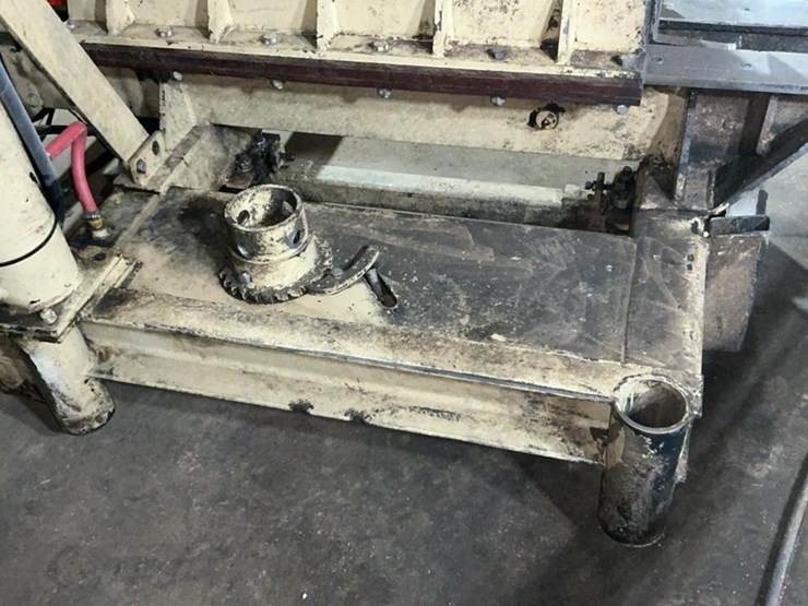 #149-•-2017-hurdle-magnum-lt-carriage-image-9