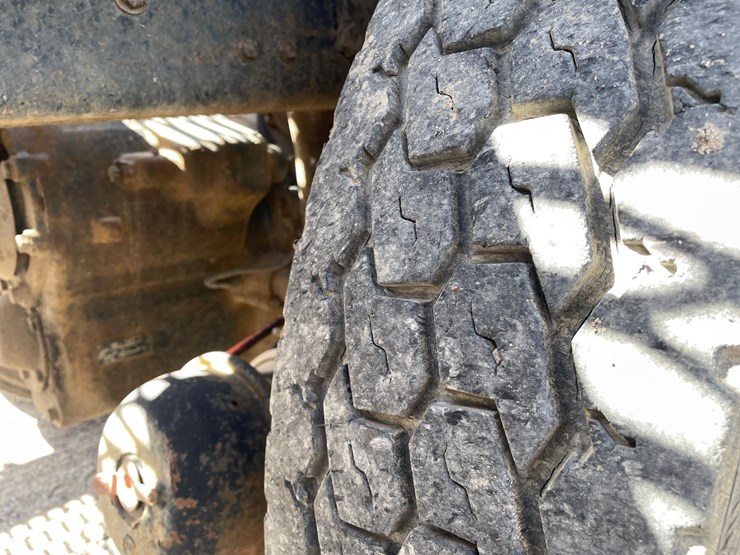 1996-cummins-m11-image-57