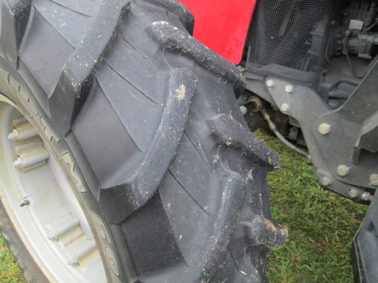 2018-massey-ferguson-4709-image-14