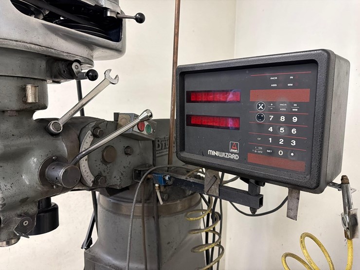 bridgeport-j-head-vertical-milling-machine-image-11