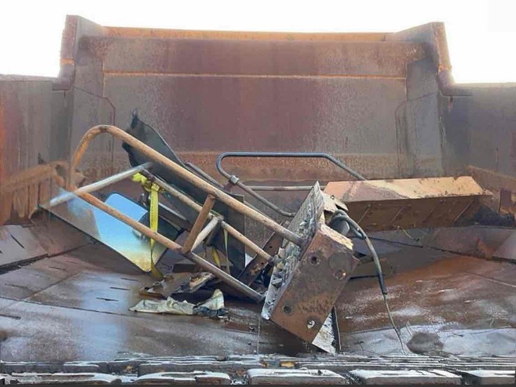 2008-caterpillar-773f-image-5