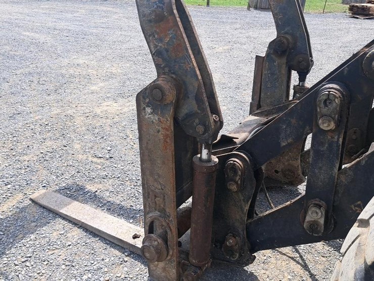 2002-deere-tc54h-image-28