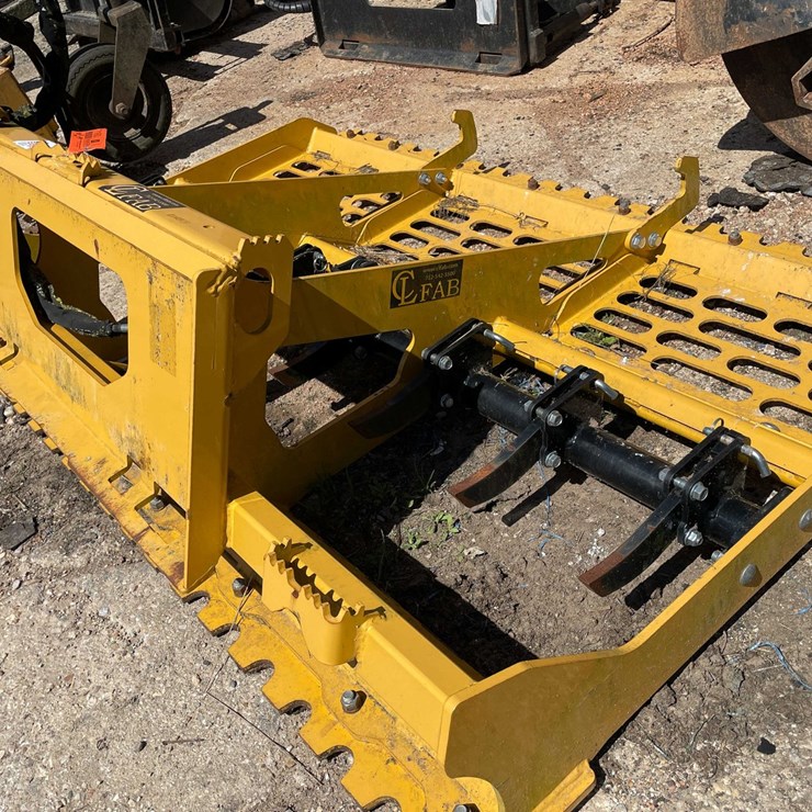 #7160 • Skid Steer Land Planer