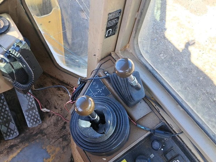 deere-544g-ll-image-14